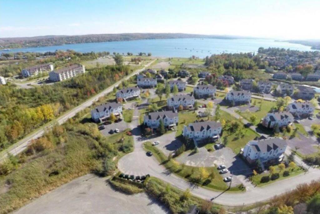 Le Philemon Club Azur Plage Memphremagog Eksteriør billede